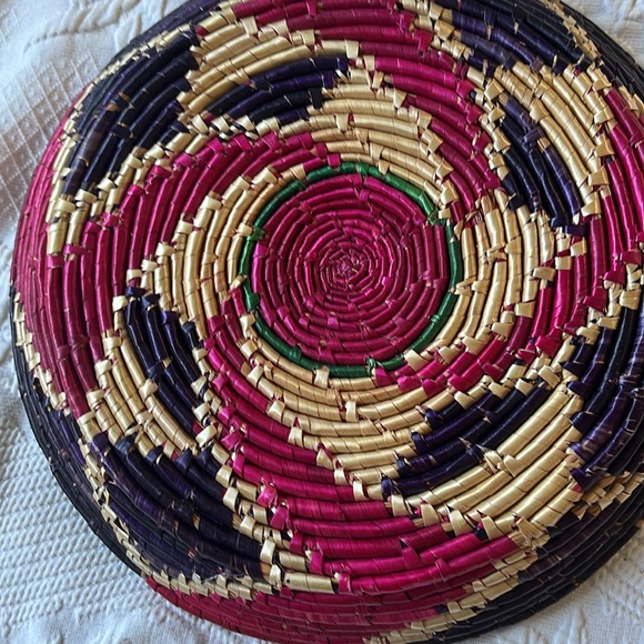 Multicolor  Basket - Picture 3 of 5